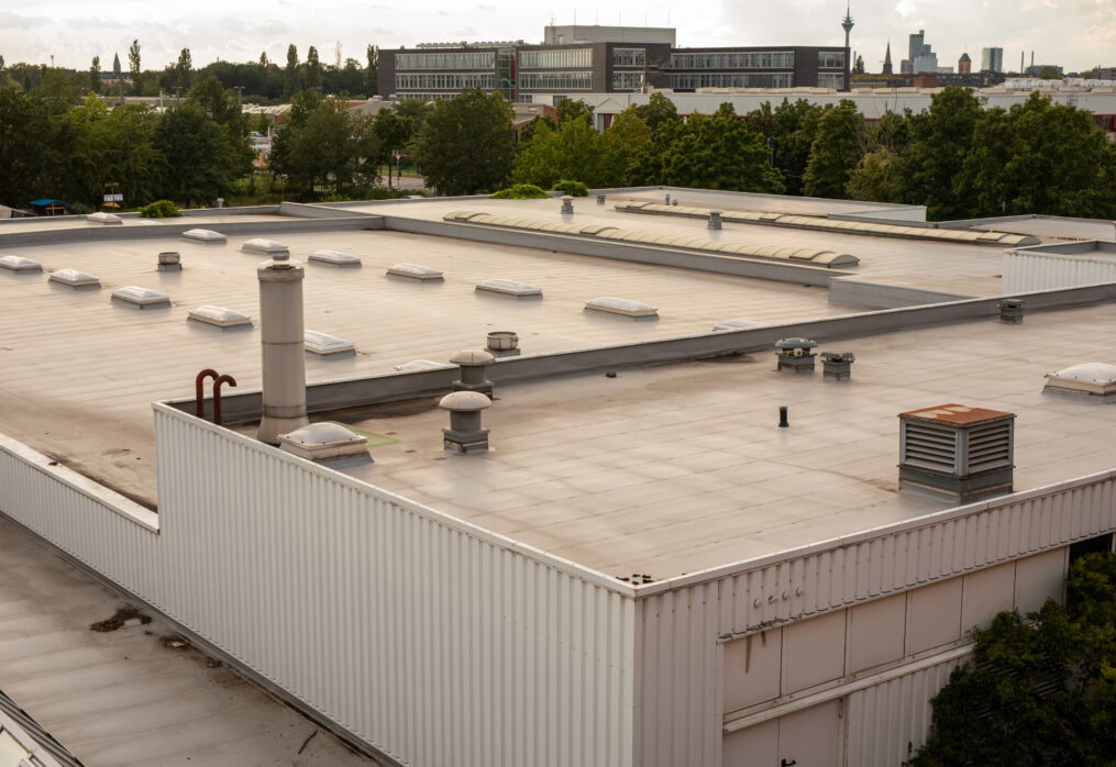 Cutting Costs and Ensuring Compliance: Roof Asset Management for Industrial Environments